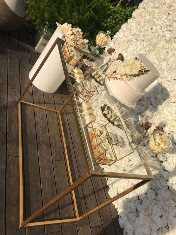 Table Gold